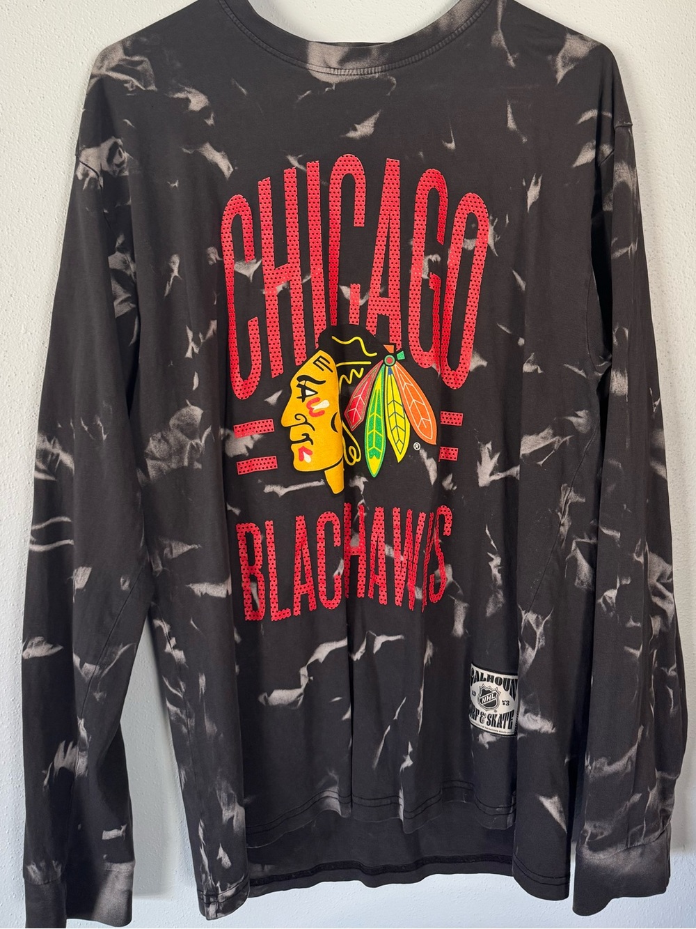 Chicago Blackhawks Men's Long Sleeve Tee - Black with Red Logo